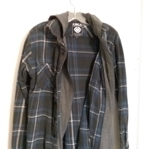 Circa Hoodie - Picture 4 of 7